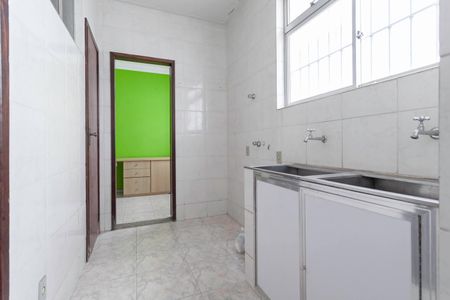 Apartamento à venda com 132m², 4 quartos e 2 vagasÁrea de serviço 