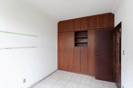 Apartamento à venda com 132m², 4 quartos e 2 vagasQuarto 2