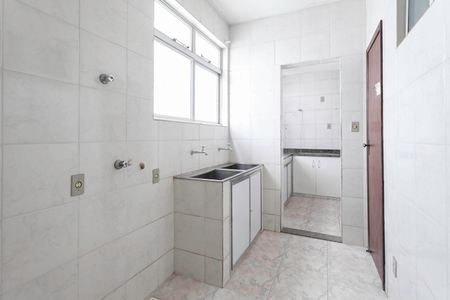 Apartamento à venda com 132m², 4 quartos e 2 vagasÁrea de serviço 