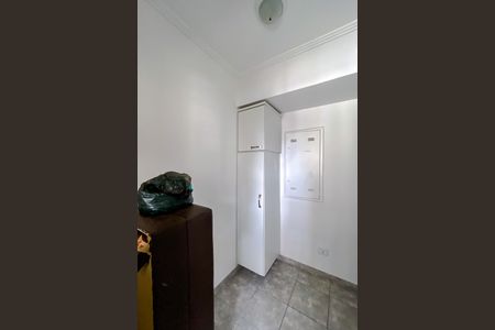 Apartamento à venda com 122m², 3 quartos e 3 vagas Apartamento à venda com 122m², 3 quartos e 3 vagasQuarto de Serviço