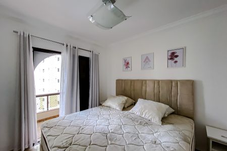 Apartamento à venda com 122m², 3 quartos e 3 vagas Apartamento à venda com 122m², 3 quartos e 3 vagasQuarto 3 - Suíte