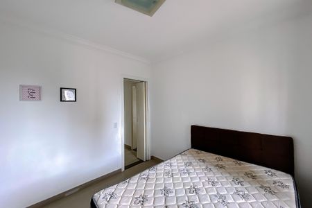 Apartamento à venda com 122m², 3 quartos e 3 vagas Apartamento à venda com 122m², 3 quartos e 3 vagasQuarto 1 - Suíte