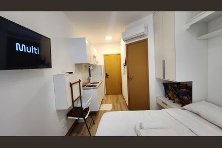 Studio - Quarto de apartamento para alugar com 0 quarto, 16m² em Amaralina, Salvador