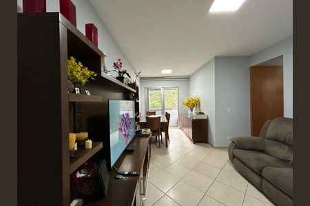 Sala de apartamento à venda com 3 quartos, 66m² em Vila Amélia, São Paulo