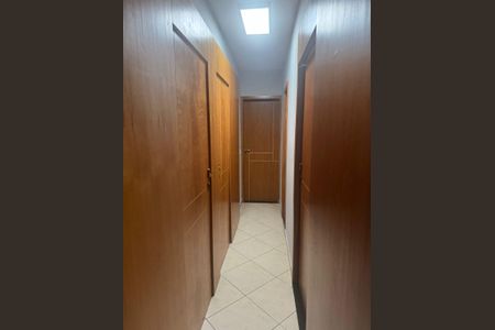 Apartamento para alugar com 66m², 3 quartos e 1 vagaCorredor