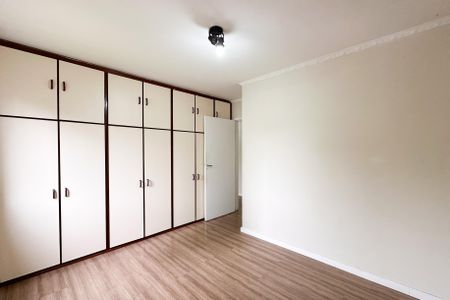 Apartamento para alugar com 87m², 2 quartos e 2 vagas Apartamento para alugar com 87m², 2 quartos e 2 vagasQuarto 2