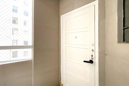 Apartamento para alugar com 110m², 3 quartos e 1 vagaÁrea de Serviço