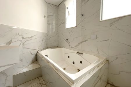 Apartamento para alugar com 110m², 3 quartos e 1 vagaBanheiro da Suíte 1