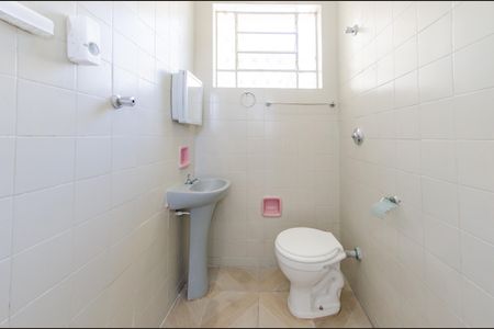 Casa para alugar com 80m², 2 quartos e sem vagaBanheiro