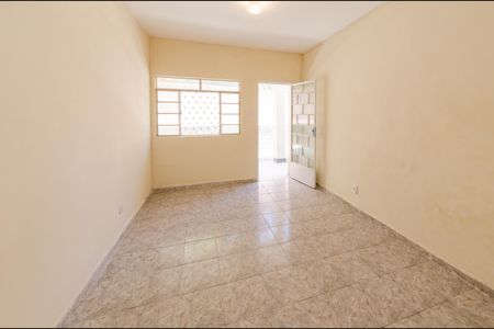 Casa para alugar com 80m², 2 quartos e sem vagaSala