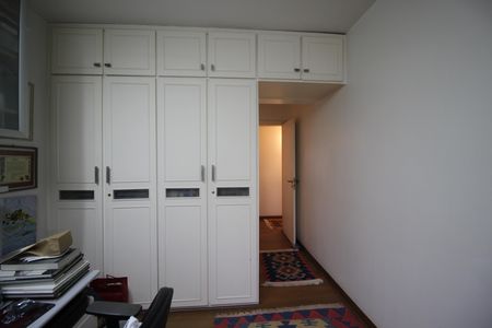 Apartamento para alugar com 210m², 4 quartos e 3 vagasSuíte 2  