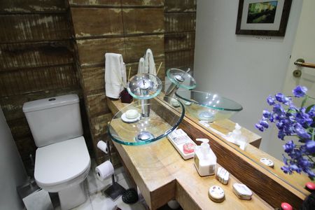 Apartamento para alugar com 210m², 4 quartos e 3 vagasLavabo