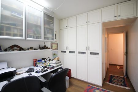 Apartamento para alugar com 210m², 4 quartos e 3 vagasSuíte 2  