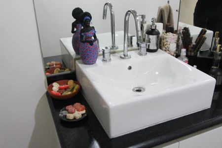 Apartamento para alugar com 210m², 4 quartos e 3 vagasBanheiro da Suíte 2