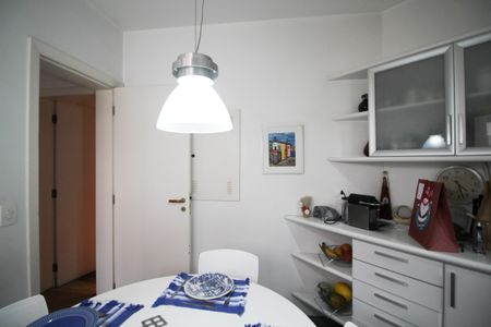 Apartamento para alugar com 210m², 4 quartos e 3 vagasCopa 