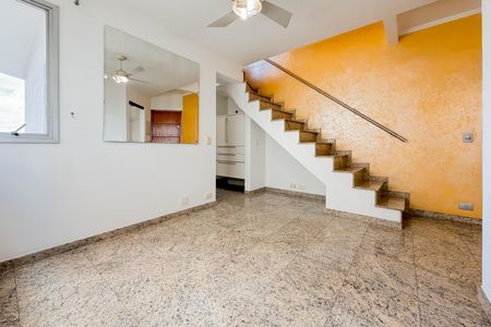 Apartamento à venda com 81m², 2 quartos e 1 vagaSala