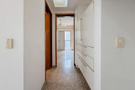 Apartamento à venda com 81m², 2 quartos e 1 vagaQuarto - Térreo 