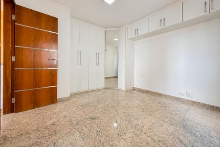 Apartamento à venda com 81m², 2 quartos e 1 vagaQuarto - Cobertura