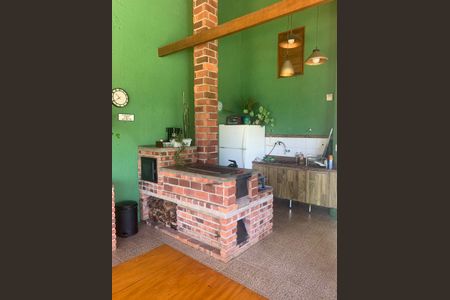 Casa à venda com 350m², 5 quartos e 5 vagas