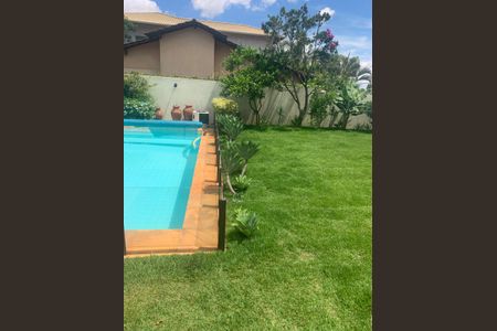 Casa à venda com 350m², 5 quartos e 5 vagas