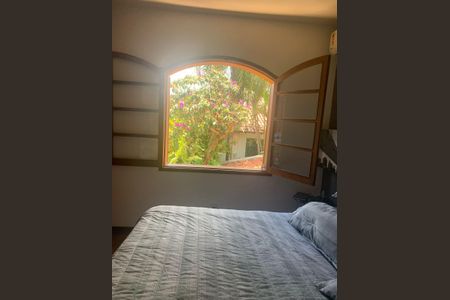 Casa à venda com 350m², 5 quartos e 5 vagas