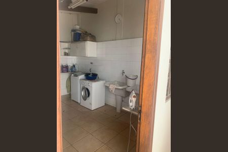 Casa à venda com 350m², 5 quartos e 5 vagas