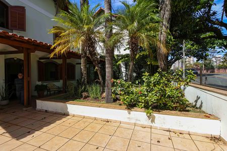 Área comum de casa para alugar com 4 quartos, 900m² em Belvedere, Belo Horizonte