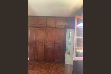 Casa à venda com 350m², 5 quartos e 5 vagas