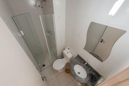 Apartamento à venda com 58m², 2 quartos e 1 vaga Apartamento à venda com 58m², 2 quartos e 1 vagaBanheiro Social