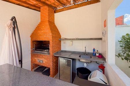 Apartamento à venda com 58m², 2 quartos e 1 vaga Apartamento à venda com 58m², 2 quartos e 1 vagaChurrasqueira