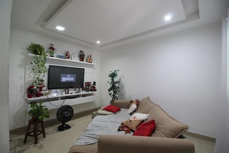 Casa de condomínio à venda com 220m², 3 quartos e 1 vagaSala