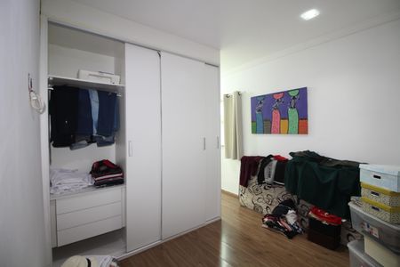 Casa de condomínio à venda com 220m², 3 quartos e 1 vagaQuarto 2