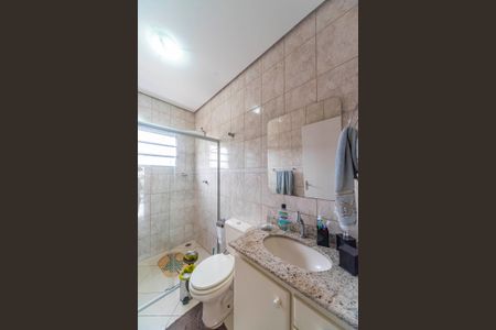 Banheiro  de apartamento à venda com 2 quartos, 60m² em Centreville, Santo André