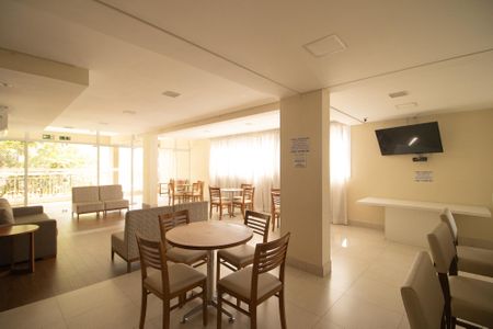 Apartamento à venda com 64m², 2 quartos e 1 vagaÁrea comum - Salão de festas