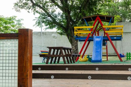 Casa de condomínio para alugar com 90m², 3 quartos e sem vagaÁrea comum - Playground