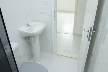 Casa de condomínio para alugar com 90m², 3 quartos e sem vagaBanheiro da Suíte