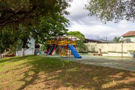 Casa de condomínio para alugar com 90m², 3 quartos e sem vagaÁrea comum - Playground