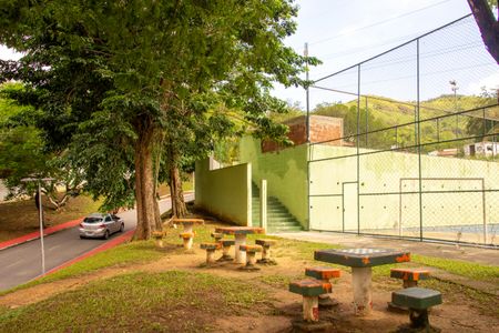 Casa de condomínio para alugar com 90m², 3 quartos e sem vagaÁrea externa