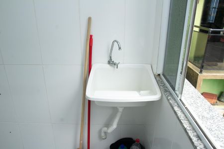 Casa de condomínio para alugar com 90m², 3 quartos e sem vagaÁrea de Serviço