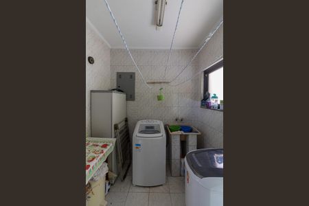 Casa à venda com 206m², 3 quartos e 3 vagasÁrea de Serviço