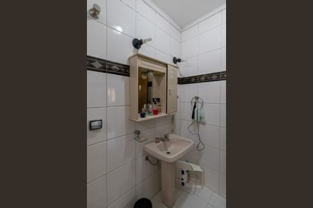 Casa à venda com 206m², 3 quartos e 3 vagasBanheiro