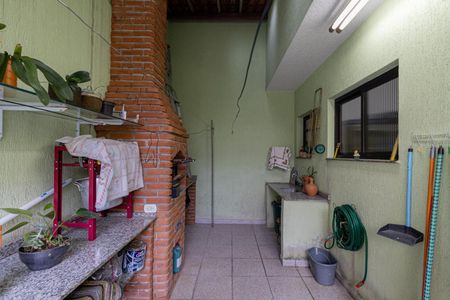 Casa à venda com 206m², 3 quartos e 3 vagasChurrasqueira