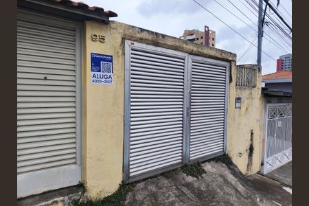 Casa para alugar com 80m², 1 quarto e 1 vagaFachada + Plaquinha