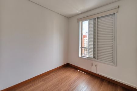 Apartamento para alugar com 89m², 3 quartos e 3 vagasQuarto 2