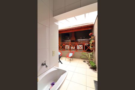 Casa à venda com 209m², 3 quartos e 4 vagasÁrea de Serviço