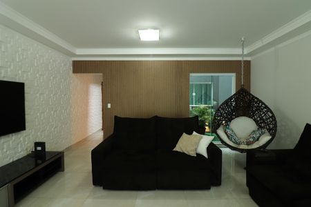 Casa à venda com 209m², 3 quartos e 4 vagasSala 