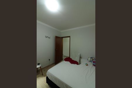 Casa à venda com 209m², 3 quartos e 4 vagasSuíte 2