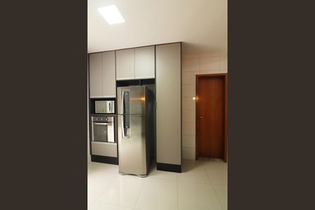 Casa à venda com 209m², 3 quartos e 4 vagasCopa e Cozinha 