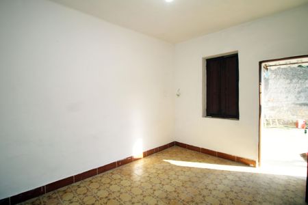 Sala de casa para alugar com 2 quartos, 153m² em Ramos, Rio de Janeiro