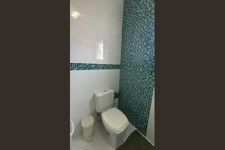 Casa à venda com 225m², 3 quartos e 4 vagas Casa à venda com 225m², 3 quartos e 4 vagasBanheiro